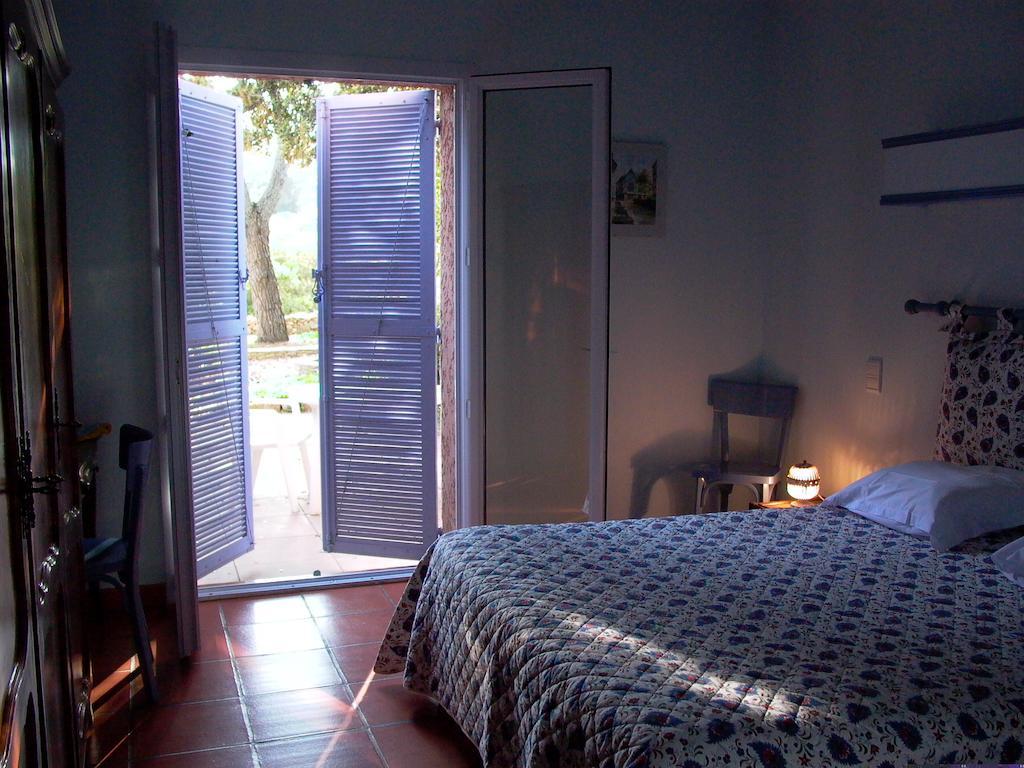نيم B&B Le Garric الغرفة الصورة